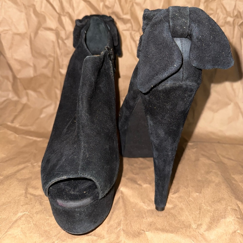 Jessica Simpson Black Suede Heeled Boots with Bow